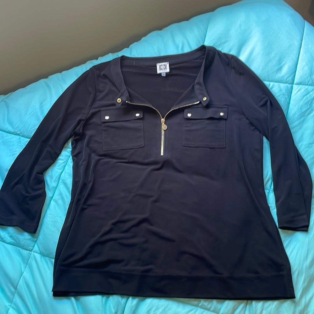 Black Anne Klein Top